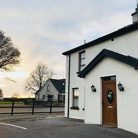 Clogher Valley Golf Club ファイブマイルタウン エクステリア 写真